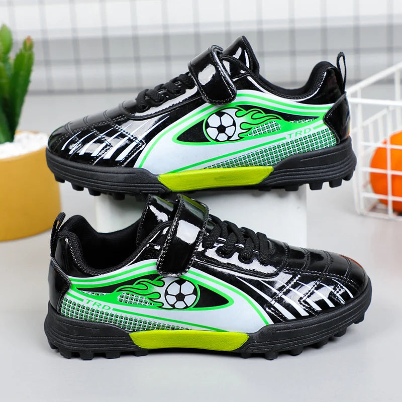 Casual Cool Soccer Shoes for Boys – Lightweight & Non-Slip